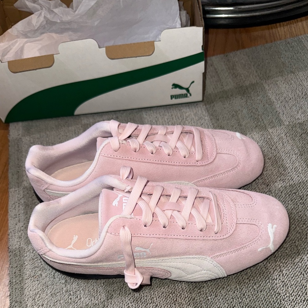 Puma Women’s Size 9 Speedcat Og Whips Of Pink- Puma White Sneakers - Picture 3 of 6